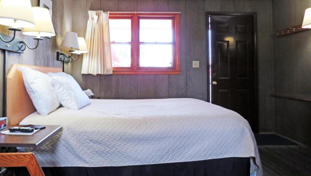 Indianhead Ironwood Hotel Ngoại thất bức ảnh